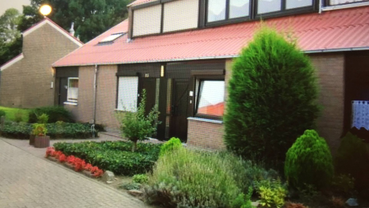 Bruinisse House | Family-friendly quiet FH, vacation park by the sea 5-8.9. Last min.