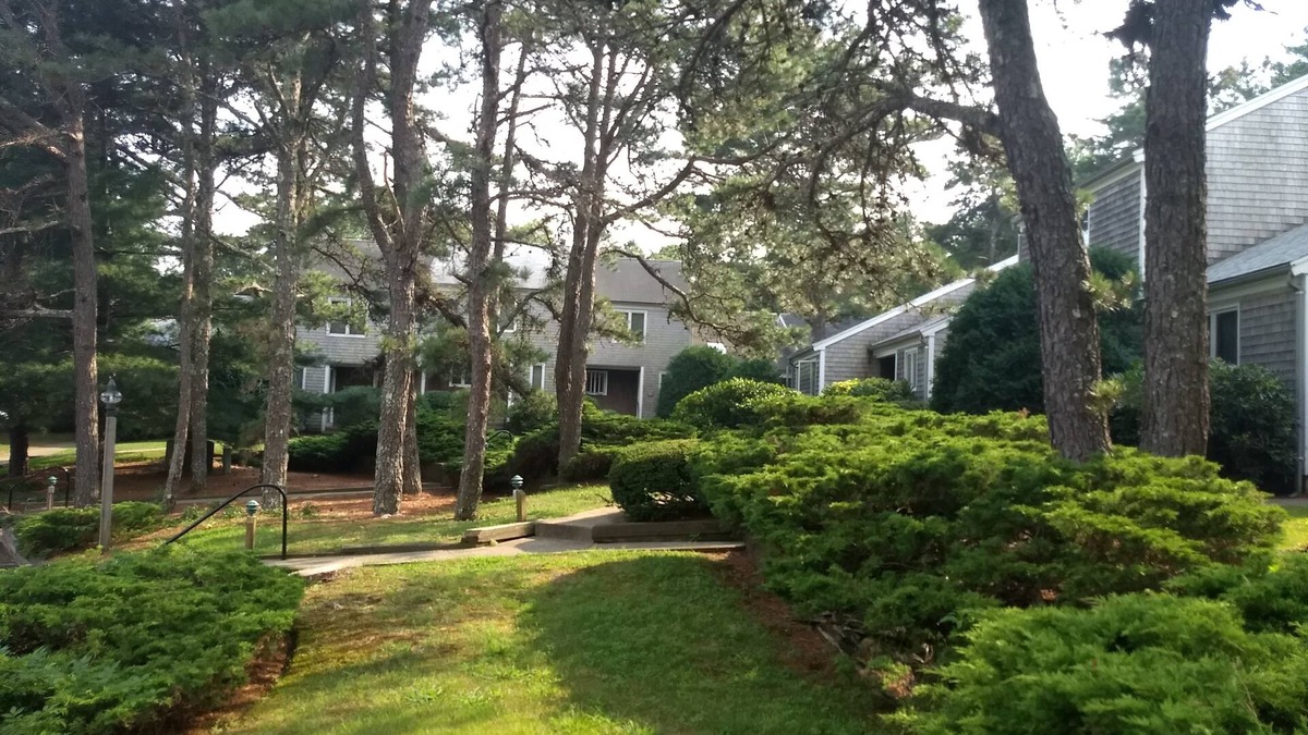 Mashpee House | Family Friendly Resort- close to Cape activities, Falmouth and Woods Hole!