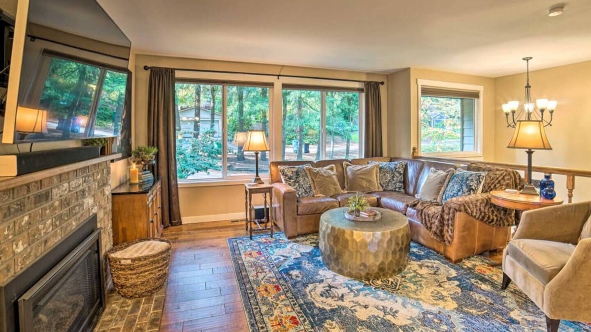 North City House | Family Friendly Retreat with Hot Tub & Fenced Yard