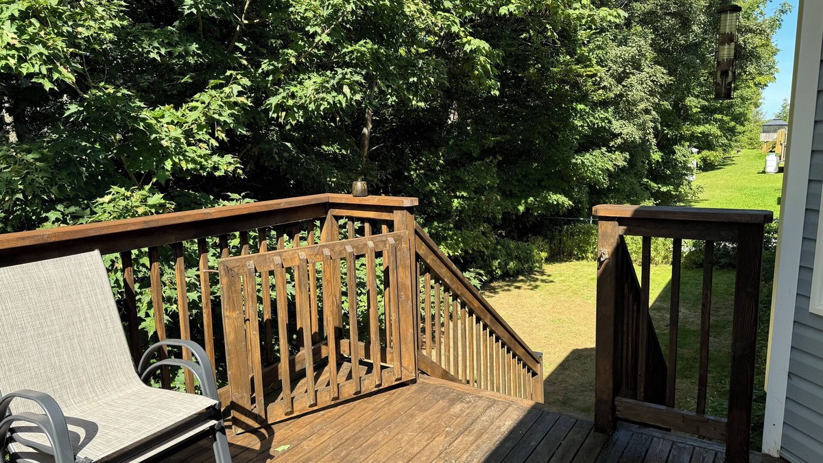 Charlottetown House | Family friendly suburban getaway just outside of down town Charlottetown