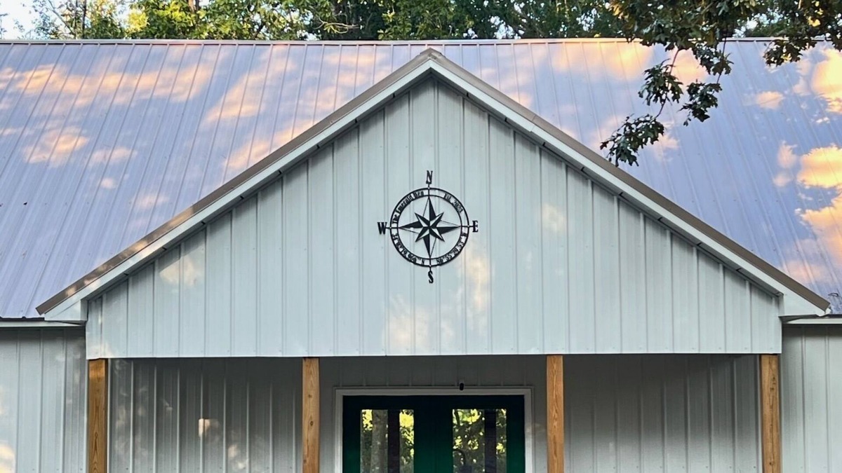 Cullman House | Family Friendly Serene Lakefront Retreat w/Private Boat Dock