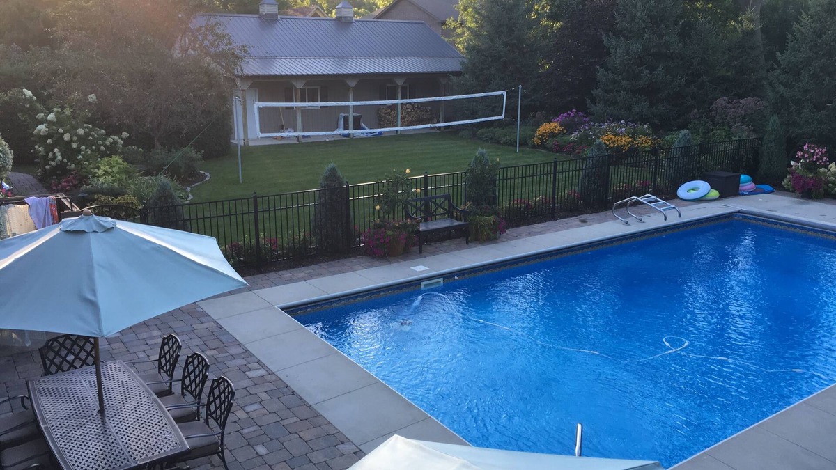 Saint Bonifacius House | Family Friendly Home With Hot Tub and Pool