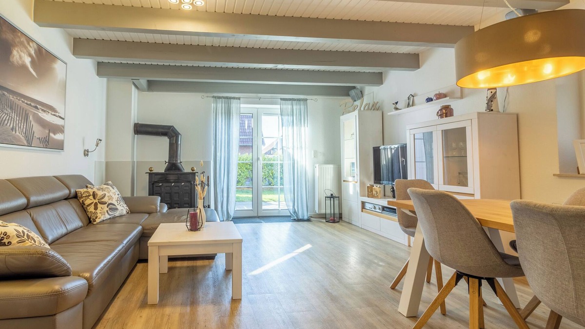 Wangerland House | "Family-friendly vacation home Alana: relaxation and adventure in Hooksiel!"