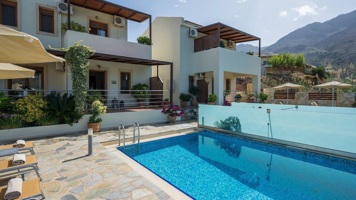 Kavallos Villa | Family Friendly Villa Bluefairy w/Pool, walk to Restaurants, 5 km to the Beach