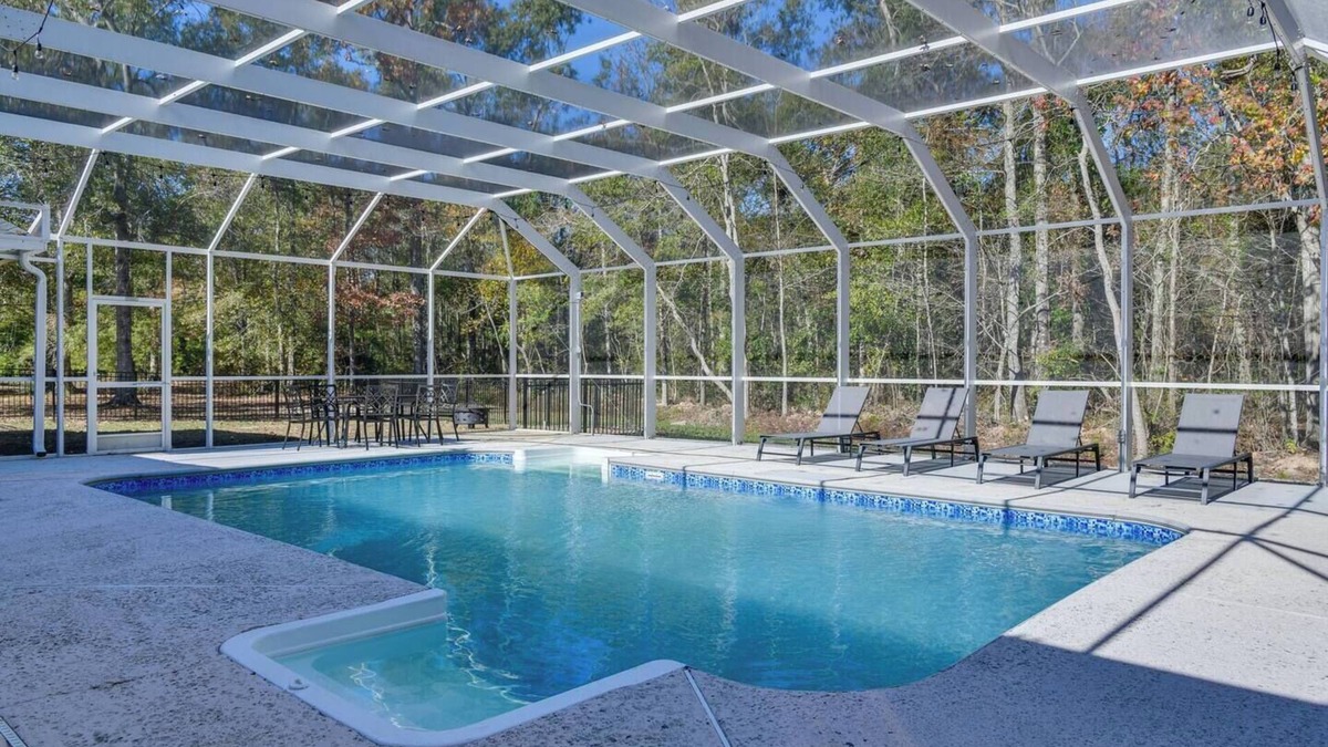 Ponchatoula House | Family-Friendly with Game Room & Screened-In Pool