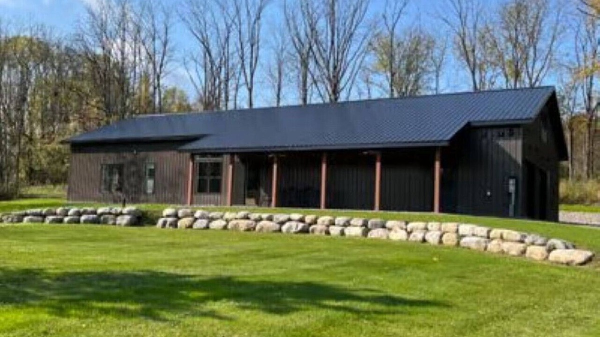 Skaneateles House | Family Friends Fun! Captain's Hideaway!