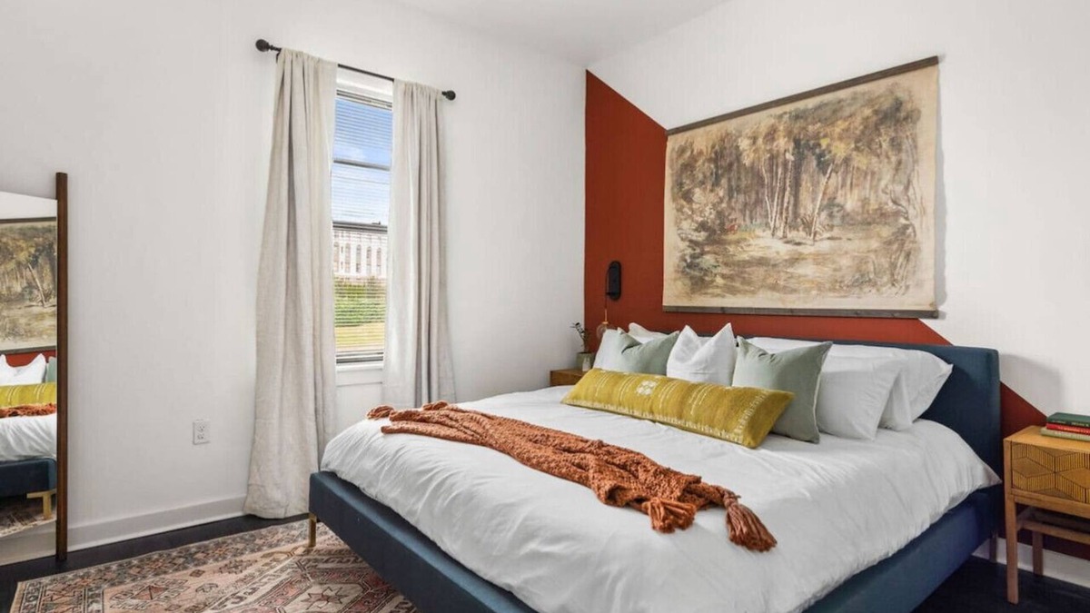Hillsboro Village Condo | Family Gem | 2 KG BD | Free Park | Music Row