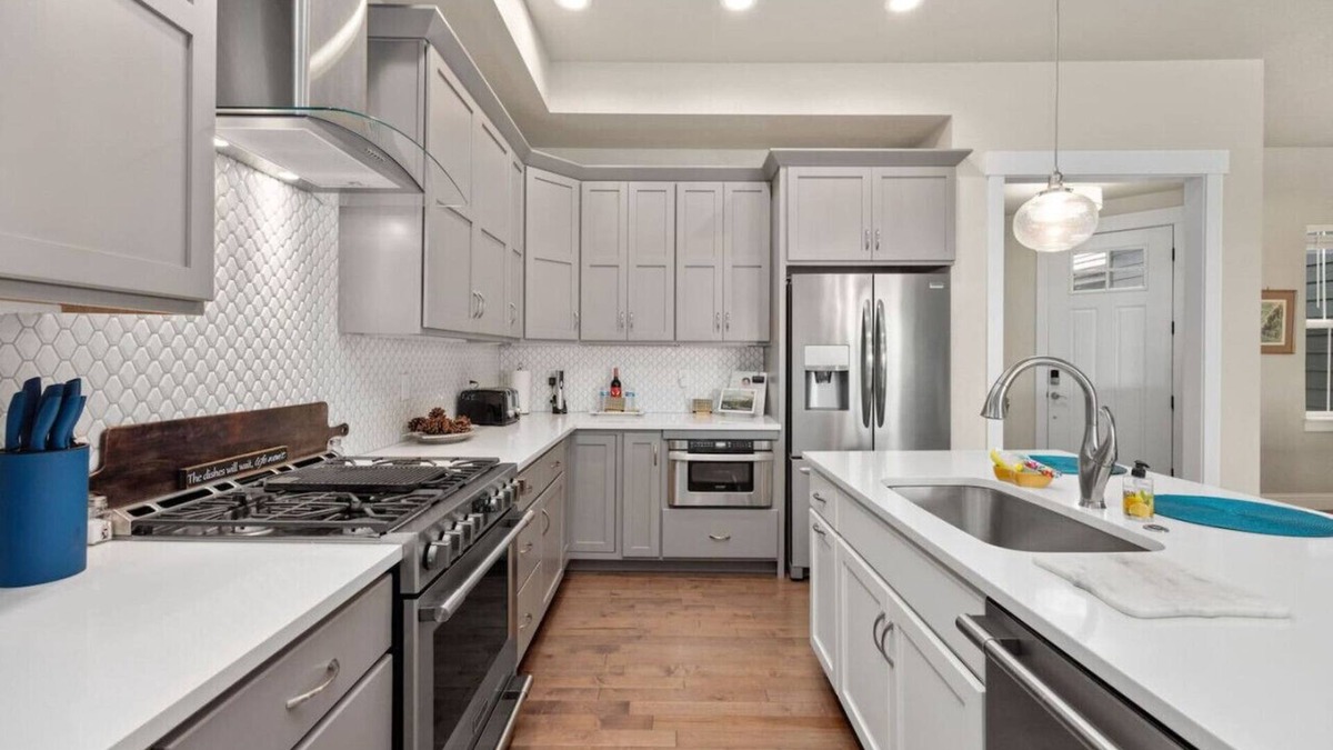 Loveland House | Family Getaway-Master Balcony Mtn Views-Golf Cart!