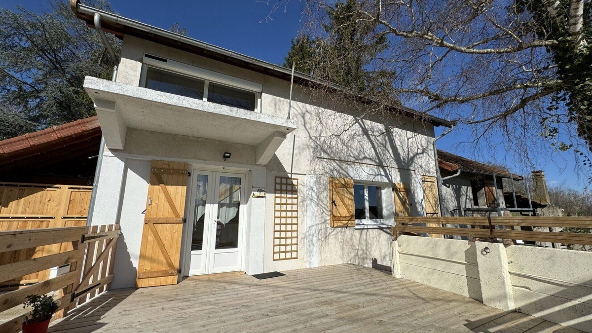 Bellerive-sur-Allier Cottage | Family gîte, offering conviviality, peace and nature, 10 minutes from Vichy
