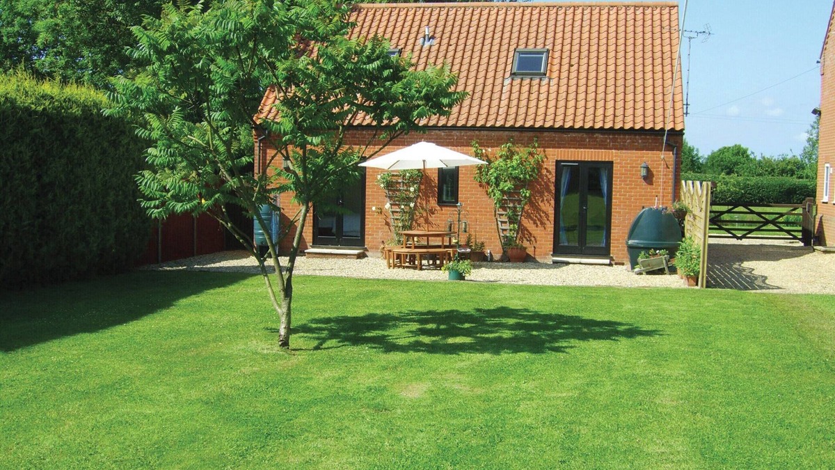 Stanfield Cottage | Family holidays are so much more than a postcard home.