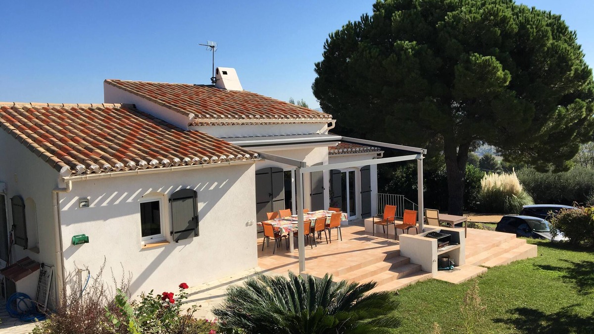 La Cadiere-d'Azur House | Family home, 5km from the sea, heated swimming pool, enclosed grounds. Parking