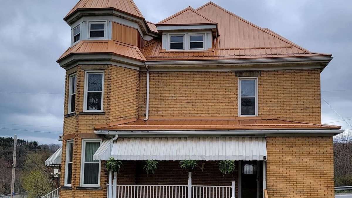 Garrett House | Family Home,6BR,sleeps14, nearby 2 biketrails.