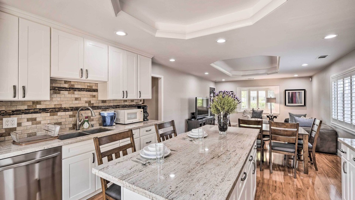 Willow Glen South - Lincoln Glen House | Family Home in Walkable Area Near Silicon Valley!