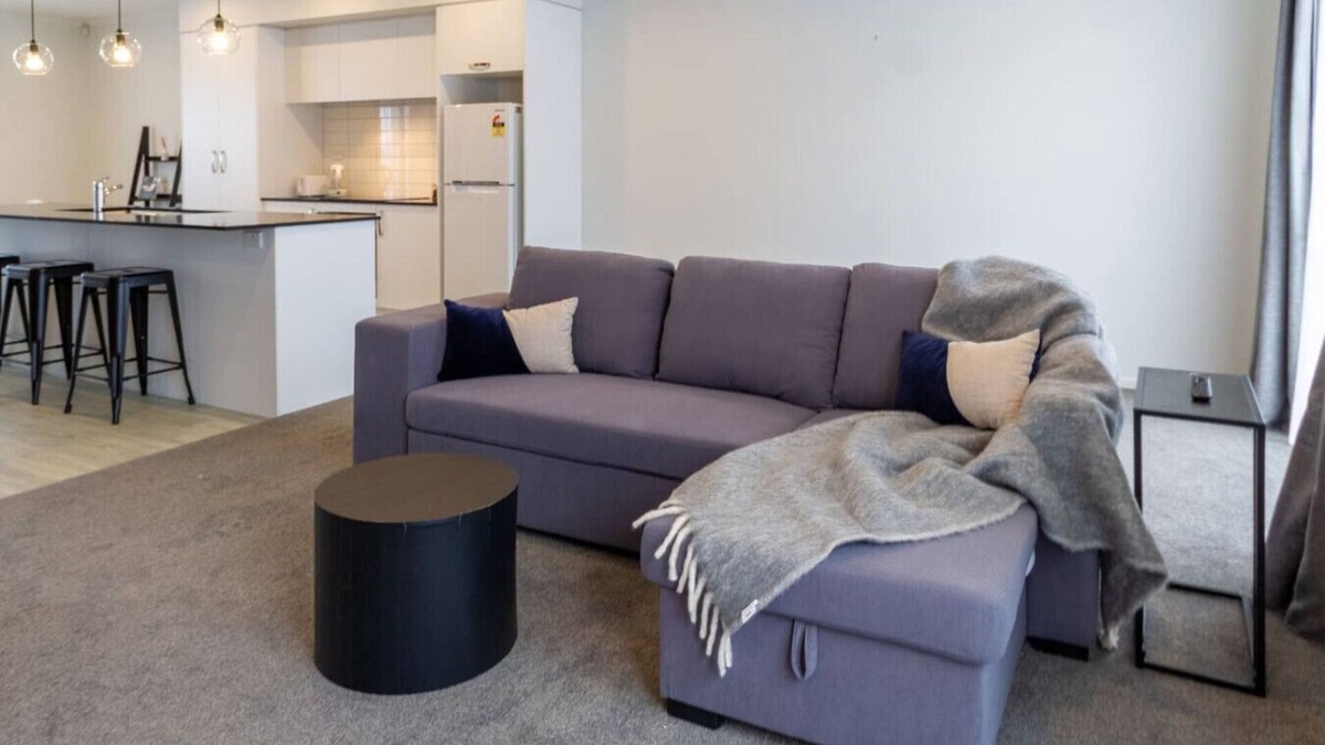 Halswell House | Family home Wigram Pet-friendly with double garage