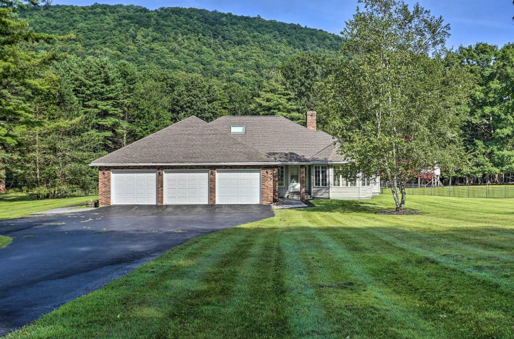 Hancock House | Family Home with Pool, Yard, Game Room, Deck and More!