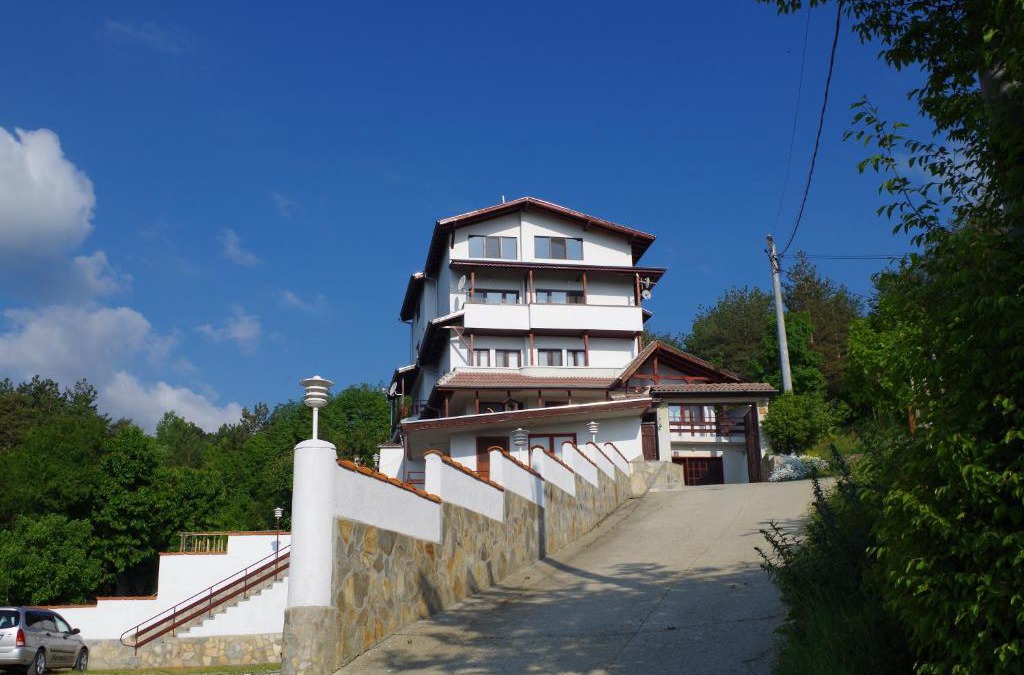 Lyaskovo Hotel | Family Hotel Diana