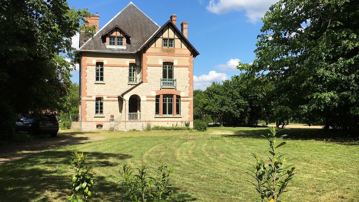 Marcilly-en-Gault House | Family house with swimming pool in the heart of the "Sologne des Étangs"