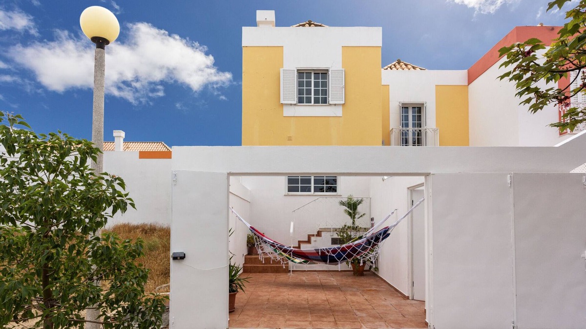 Faro House | Family Meeting Point - Faro
