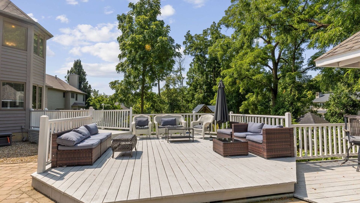 Amherst House | Family Paradise - Pool, Theater, Games Galore!