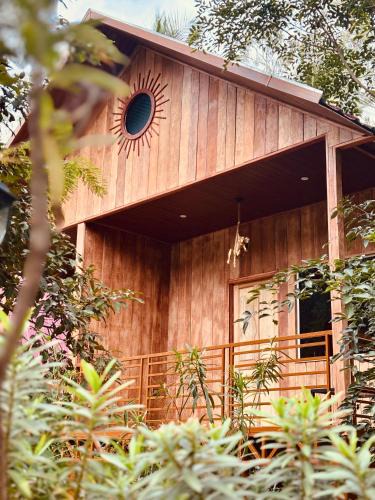 Maraiyur Bed & Breakfast | FAMILY RESORT MARAYOoR KANTHALLOOR