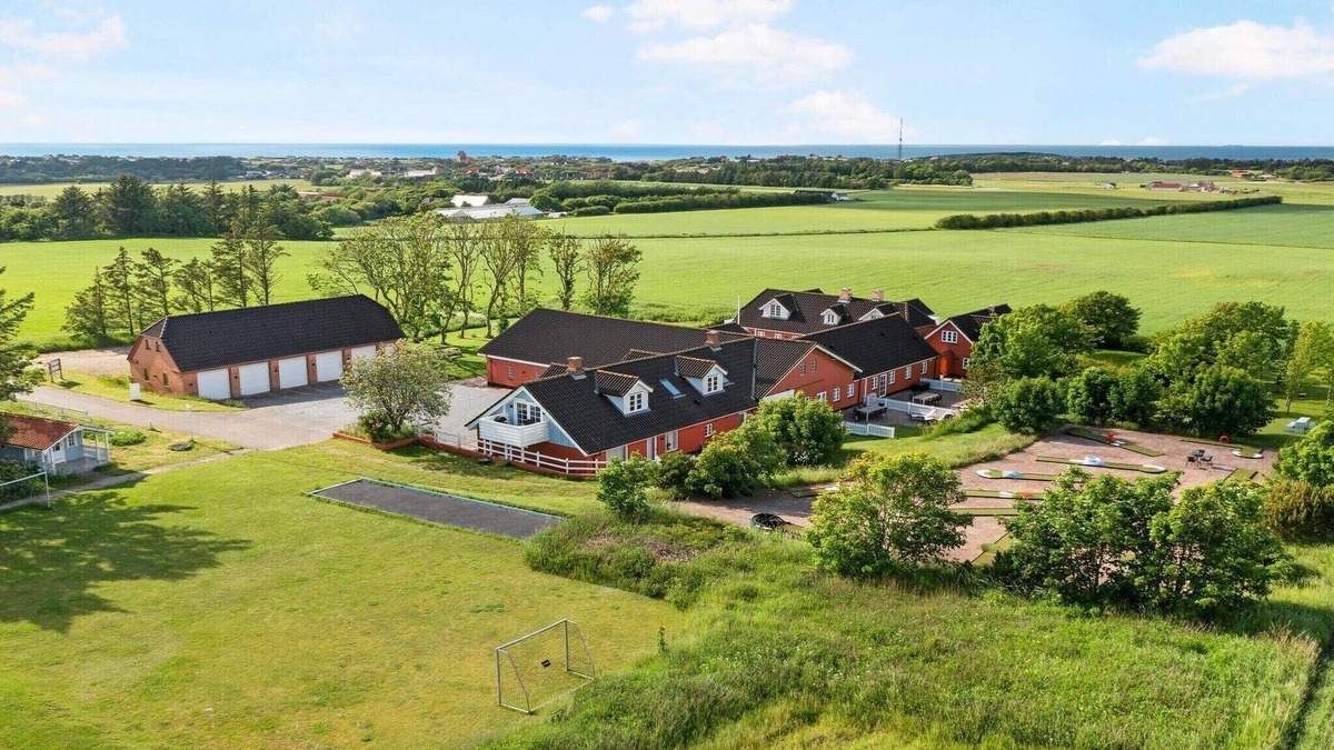 Lonstrup House | Family Retreat by the Sea - By Traum Ferienwohnungen