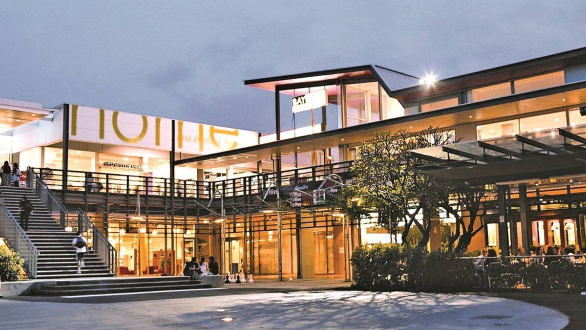 Wamberal House | Family Retreat close to Wamberal Beach