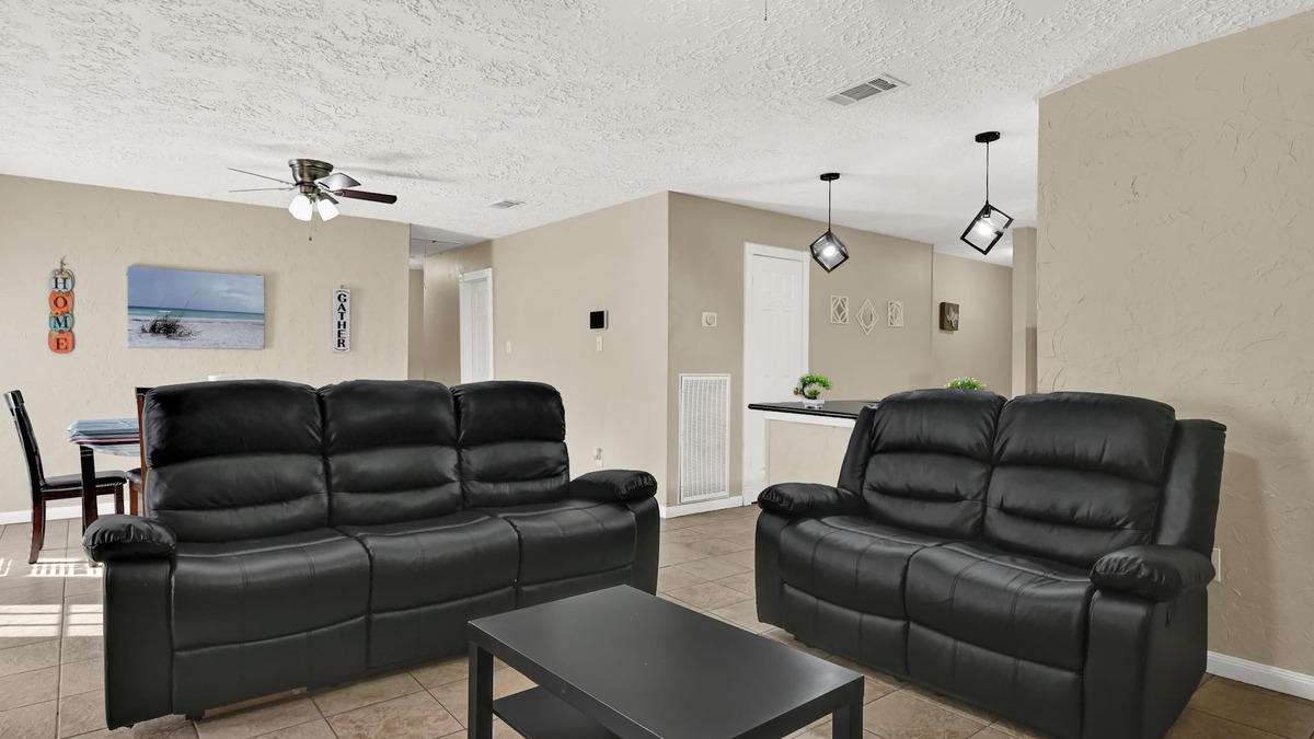 Cypress House | Family Retreat: Patio, RokuTV, Sleeps 10
