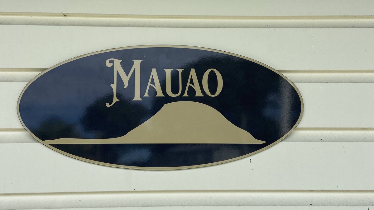 Maketu Apartment | Family room, come and enjoy the magical sunset on the balcony, Pet Friendly
