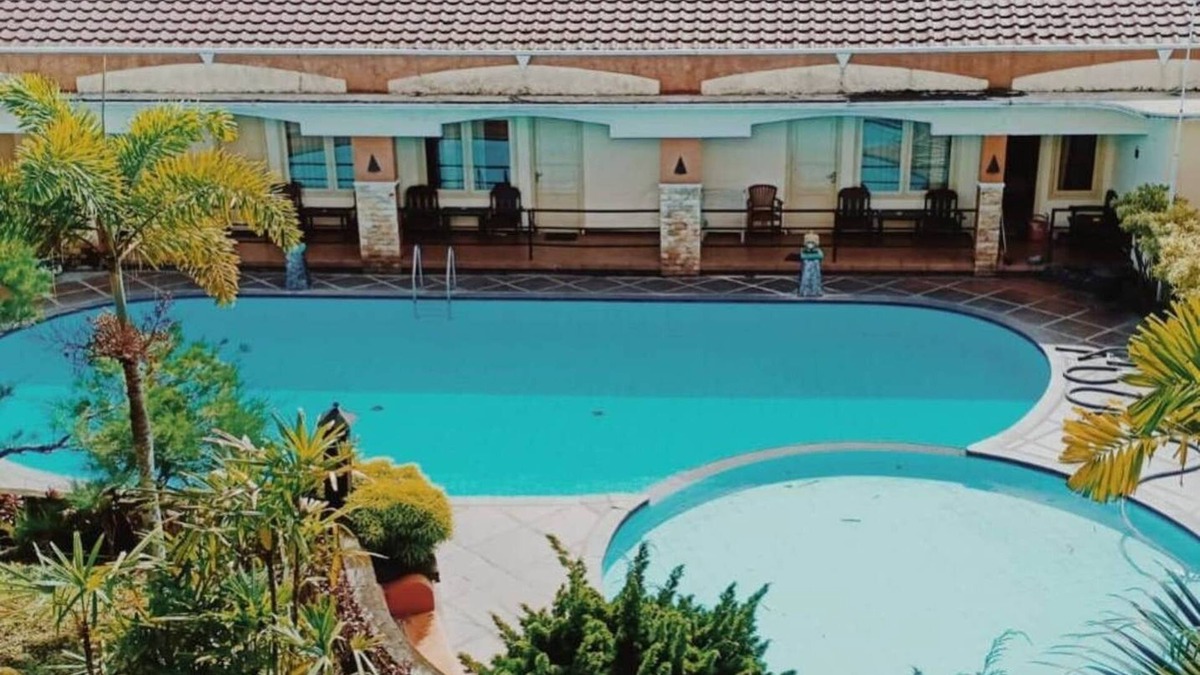 Sidomulyo House | Family Rooms 4 pax at Mutiara Batu