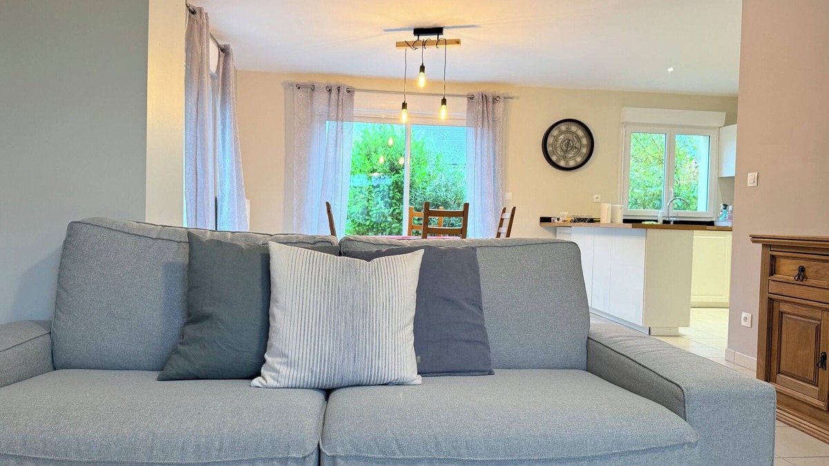 Vaucelles House | Family's Home