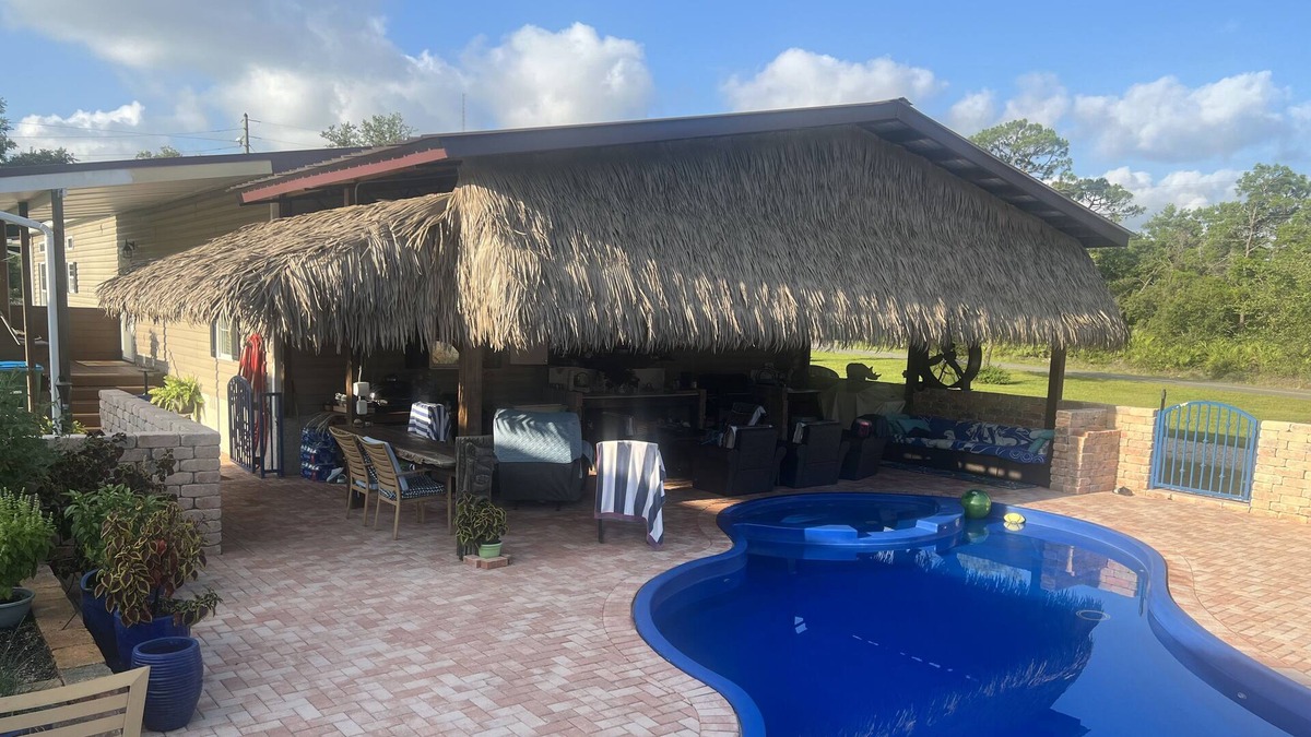 Magnolia Bluffs House | Family secure home with your own Tiki Hut close to Beach SGI. Clean and modern.