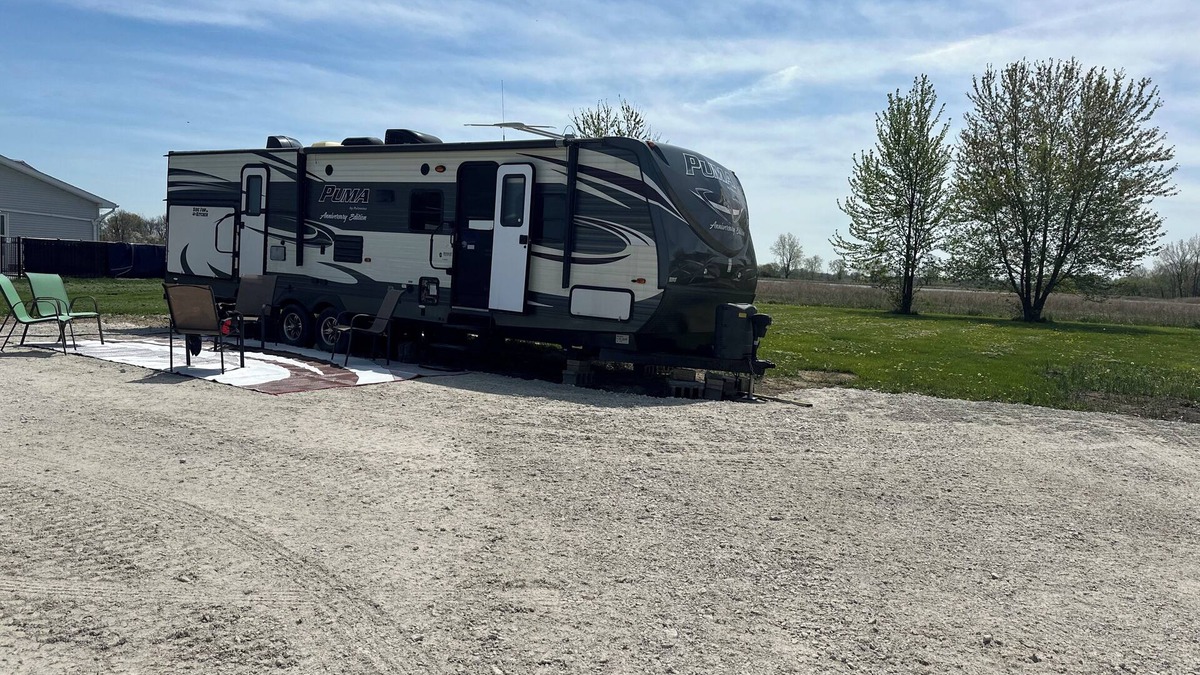 Oak Harbor House | Family-sized 2-bedroom RV just outside of Port Clinton