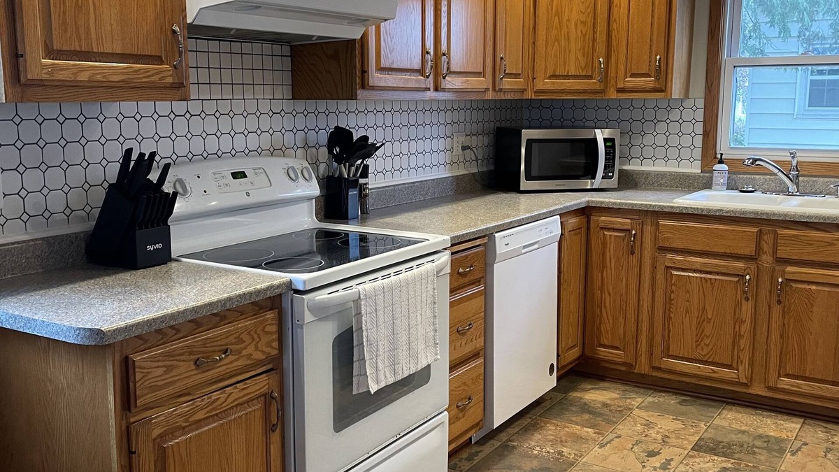 Virginia House | Family-sized single family home near sports center.
