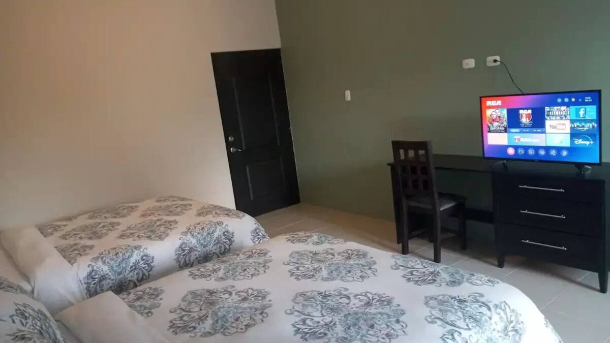 Jalapa Apartment | Family Studio with all the comforts, centrally located.
