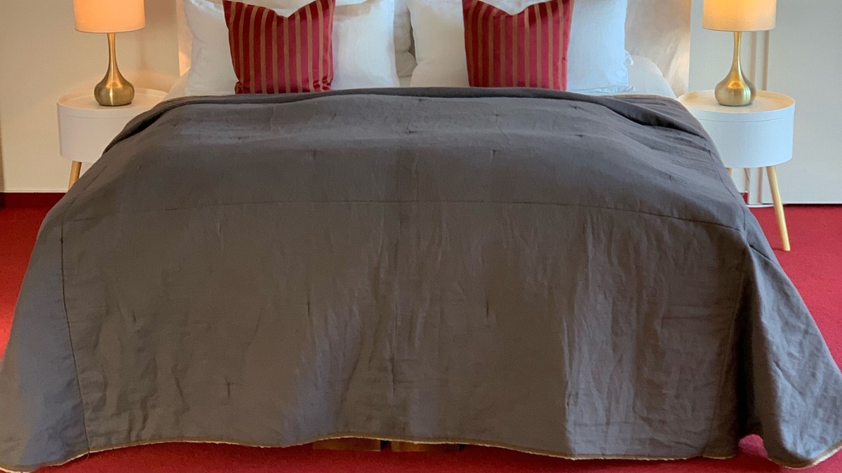Neuhof/Marienrode/Hildesheimer Wald Apartment | Family suite in villa