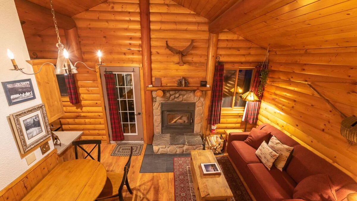Lake Louise Cabin | Family Superior Two Bedroom Cabin