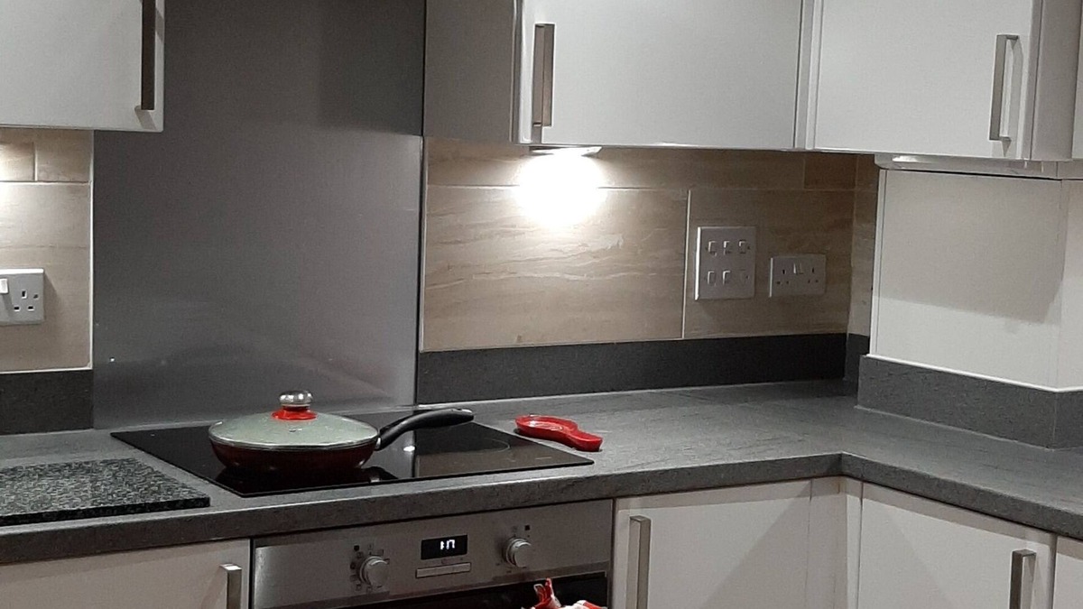 Birdwell House | Family together or contractors hide out