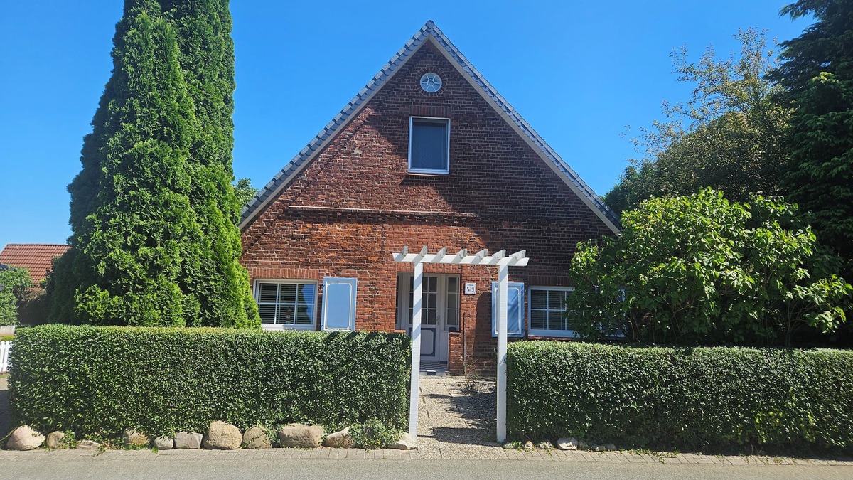 Stade House | Family vacation on 170m², near the beach, restored farm cottage. WLAN