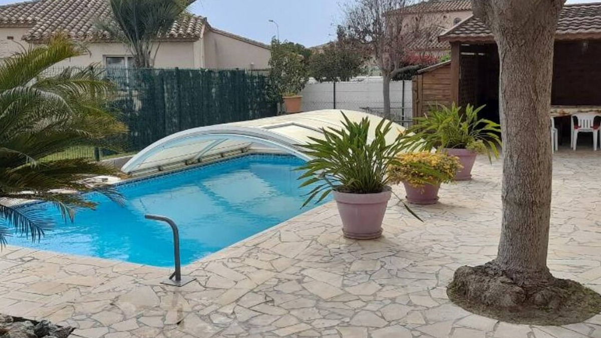 Claira Villa | Family vacation villa: T5-4bedroom-Pool-Clim and WiFi