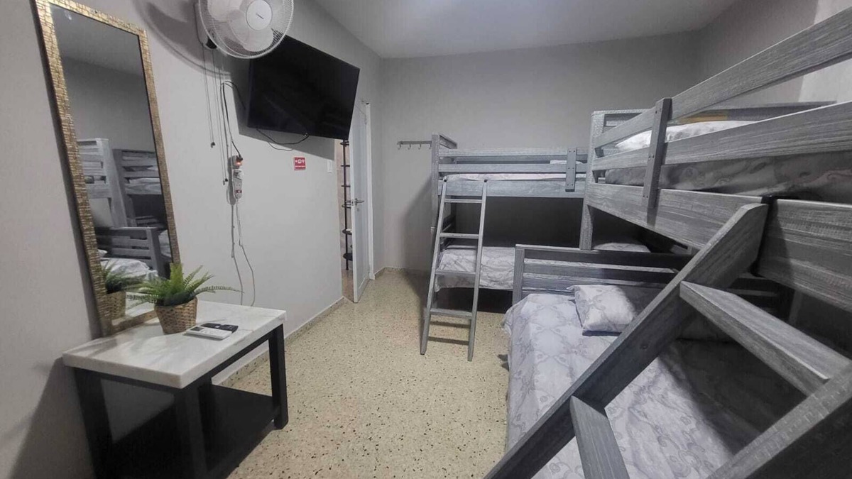 Vega Baja Apartment | Family Villa 2, near to Puerto Nuevo beach, Parking & Wi-Fi