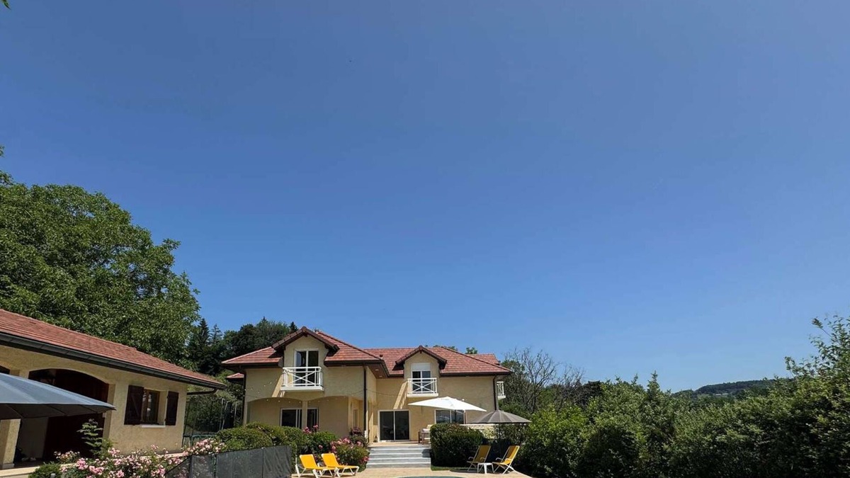 Saint-Martin-Bellevue House | Family villa at lake Annecy, pool et nature