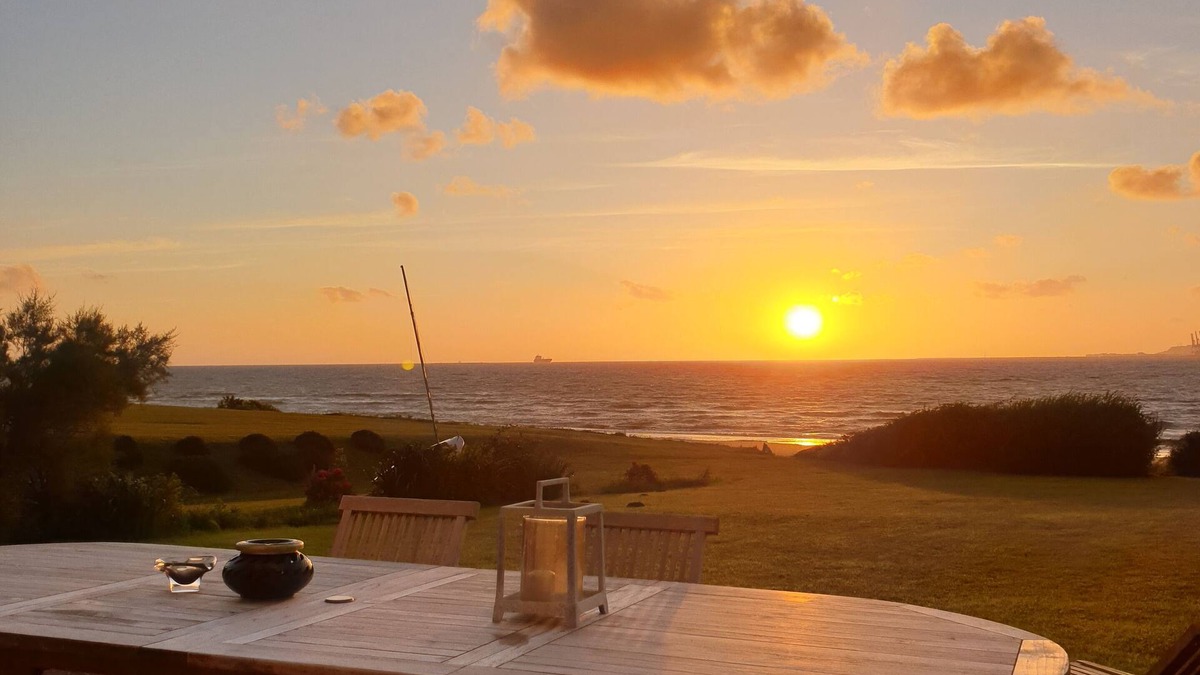 Honfleur Villa | Family villa by the sea