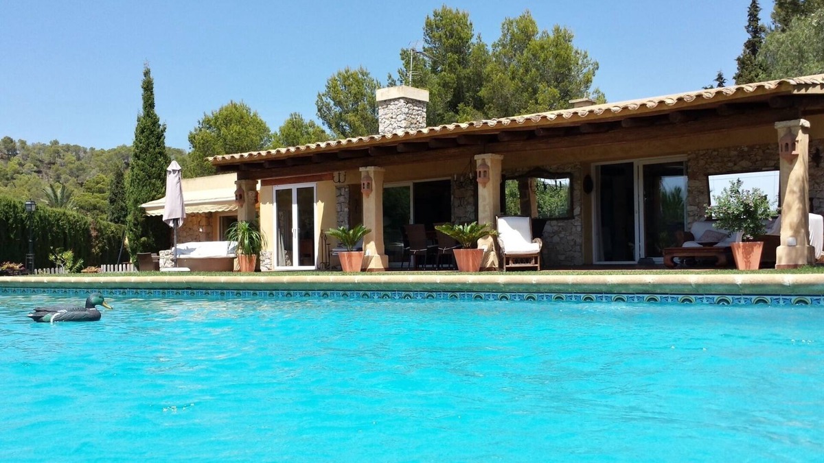 Ses Rotes Velles Villa | Family villa, spacious garden, swimming pool, playground, and absolute privacy.
