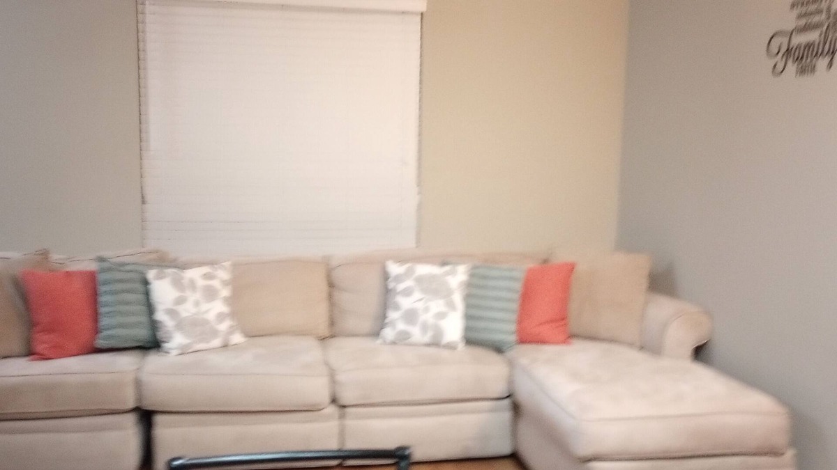 Tallahassee Condo | FAMU/FSU Condo Sleeps 12 by the Pool in Tallahassee Florida