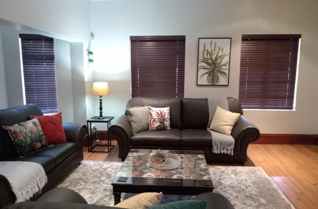 Primrose Apartment | Fancy Pansy 4: Secure Modern 2 bed family home