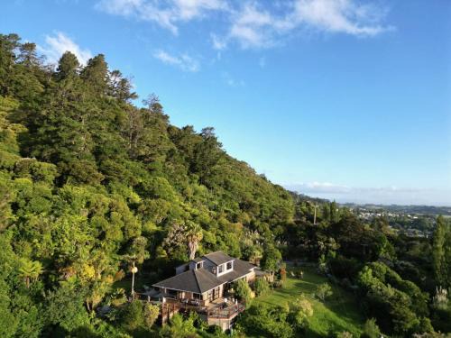 Thames Bed & Breakfast | Fantail Hill