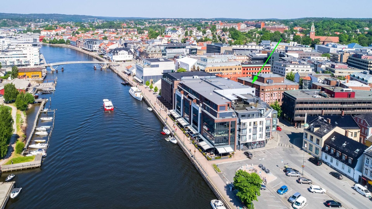 Fredrikstad Apartment | Fantastic 130m2 apartment on the river promenade