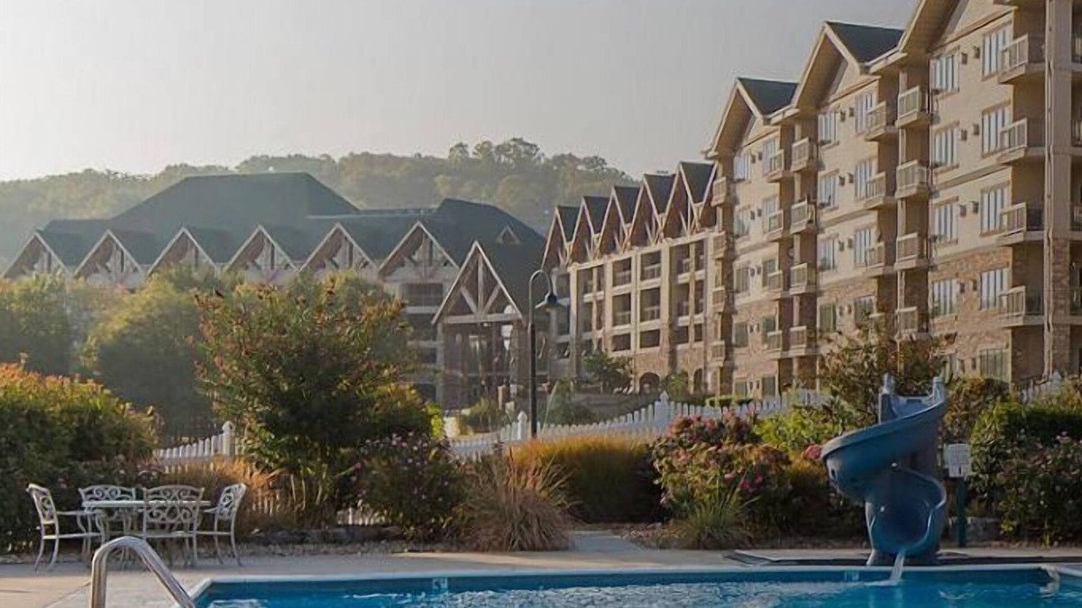 Big Cedars Villa | Fantastic 3-bedroom villa situated around beautiful Table Rock Lake.