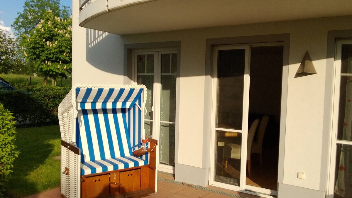 Redewisch Apartment | Fantastic 3-room apartment close to the beach, free WLAN, beach chair