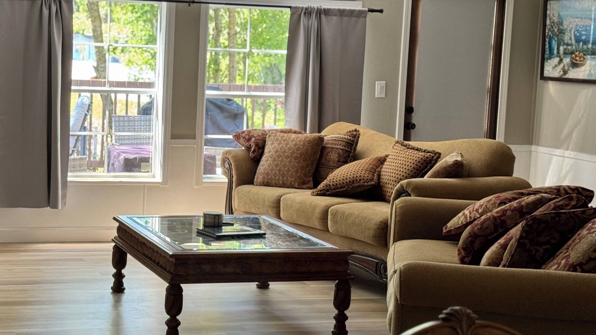 Brooksville House | Fantastic Accommodations & Fantastic Rate! Brooksville, Florida - Nature Coast